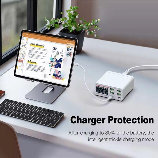 Produktbild MU Classic 72W Schnellladegerät mit Display, 6 Ports (4x USB-A, 2x USB-C) (72 W, 6 Ports)