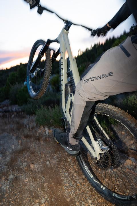 Produktbild Northwave Bomb Long Pants (XL)