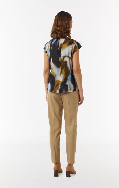 Actual product image Comma Bluse Gemusterte Satin-Bluse mit Cut-out-Detail am Ausschnitt (32)