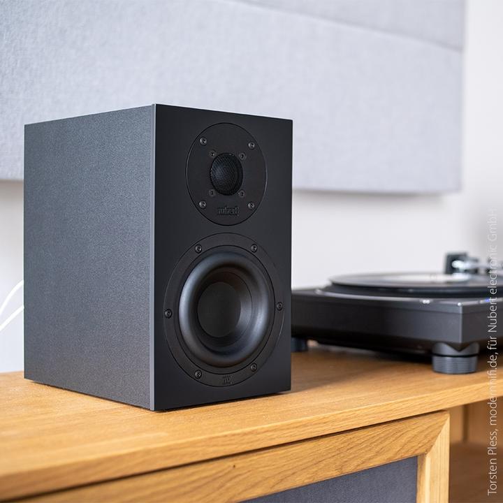 Produktbild Nubert nuBoxx B-30 (1 Paar)