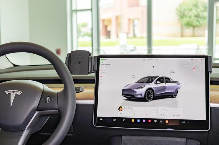 Immagine prodotto Brodit ProClip Tesla Model Y 20-25