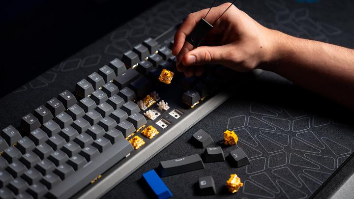 Produktbild Endorfy Thock V2 (US, Kabelgebunden, Kabellos)