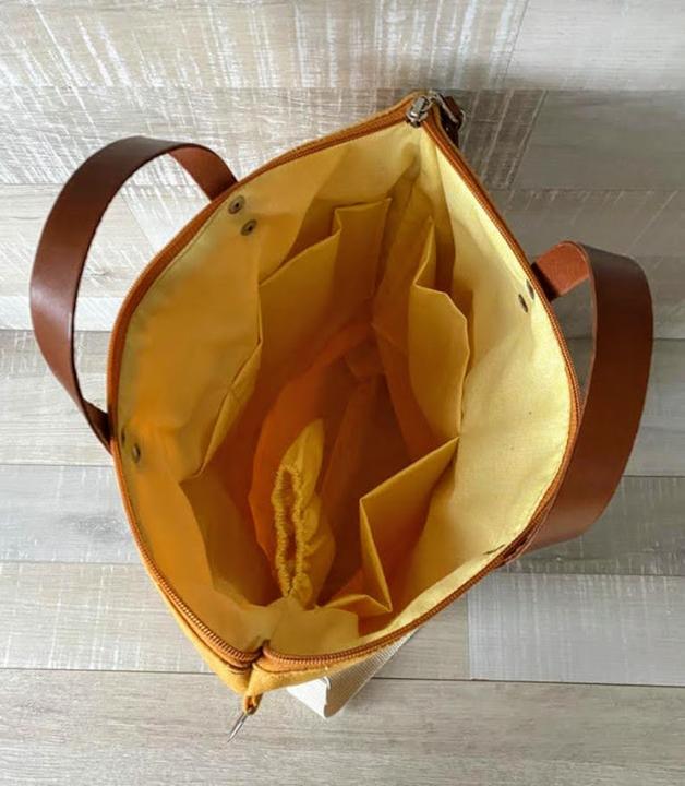 Image du produit Only-Bags.Store Sac à dos en toile cirée - jaune moutarde, sac à dos convertible, sac à dos à langer, A3, sacs à