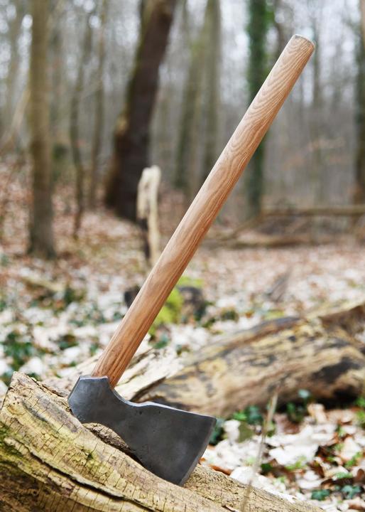 Actual product image Ulfberth Hand-forged Viking Axe Type F