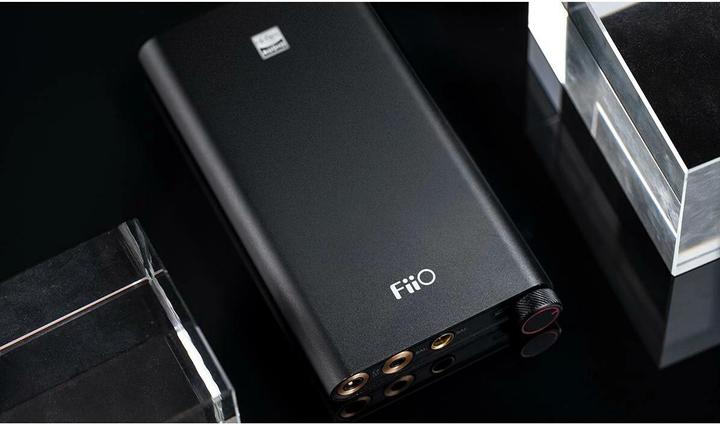 Actual product image FiiO Q3 (USB-DAC, Bass Boost)