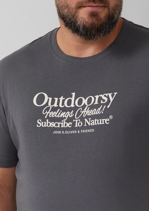 Produktbild S.Oliver T-Shirt Baumwoll-T-Shirt mit Frontprint (4XL)