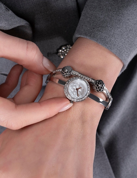 Produktbild Guess Vermutlich sieht Chloe GW0756L1 zu (Edelstahl)