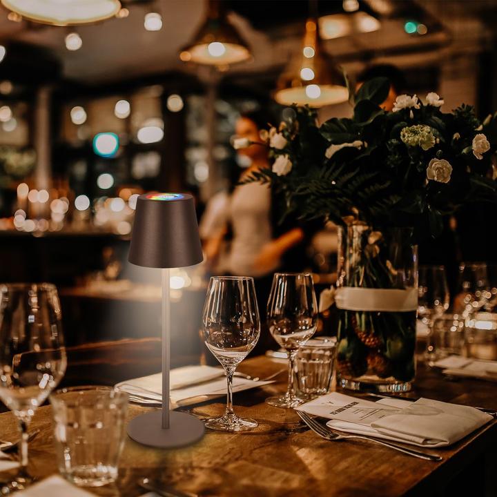 Actual product image Briloner Accu LED table lamp with charging dock, RGB, stepless dimmable (300 lm)