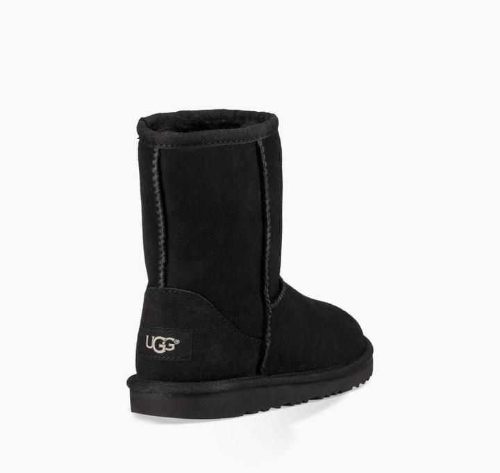 Actual product image Ugg Classic Short Ii-32.5 (32.5)