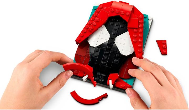 Image du produit LEGO Brick Sketches - Miles Morales (40536)