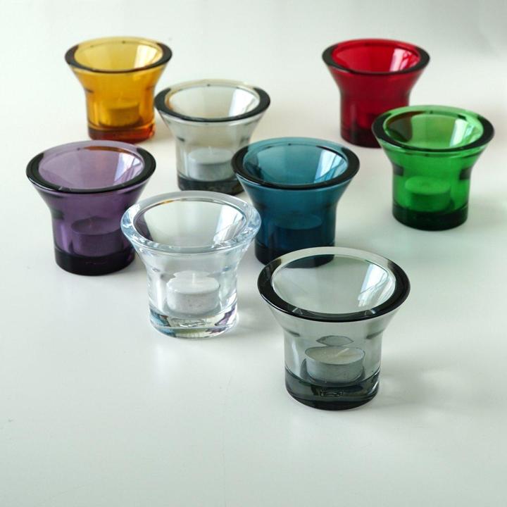 Produktbild Born in Sweden LUMI Kerzenhalter Lila aus Glas im skandinavischen Design