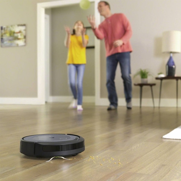 Actual product image iRobot Roomba i3 (Robot vacuum)