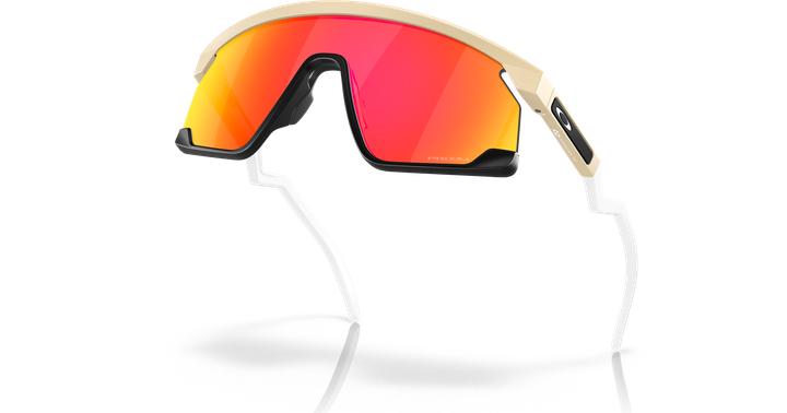 Produktbild Oakley Bxtr (Matte Desert Tan, prizm ruby)