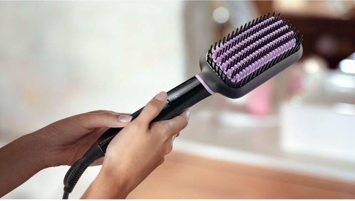 Actual product image Philips StyleCare Essential smoothing brush