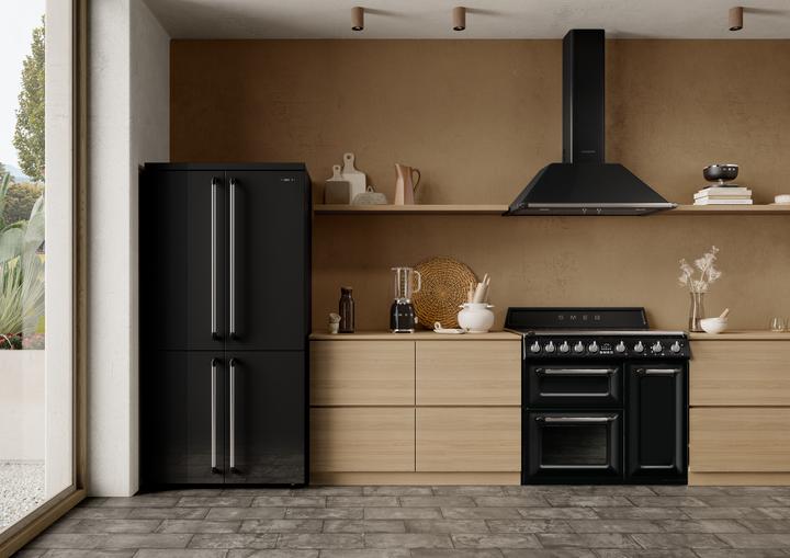 Actual product image Smeg Victoria FQ960BL6 Black (572 l)