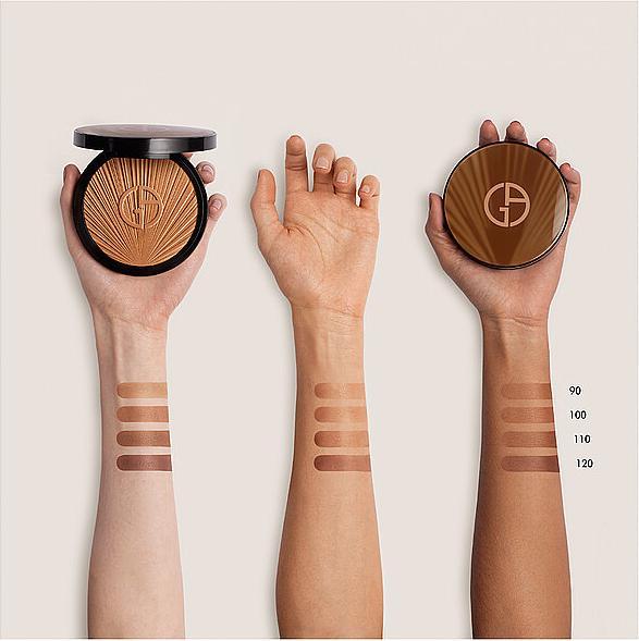 Actual product image Giorgio Armani Luminous Silk Glow Bronzer (110 Sun Embrace) (Camel, Bronzer, 18 g)
