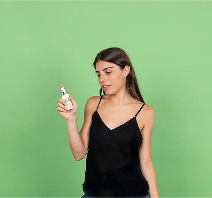 Produktbild Alma Secret EYE CREAM antiedad con aguacate, té verde & cafeína botanica (Augenpflege Crème, 30 ml, Tag)