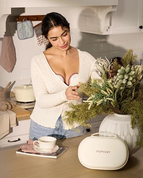 Actual product image Momcozy M6