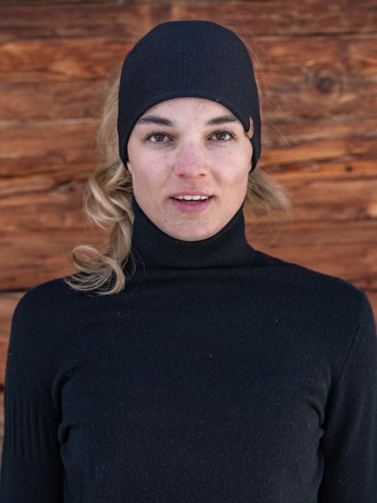 Actual product image Rukka Alma headband