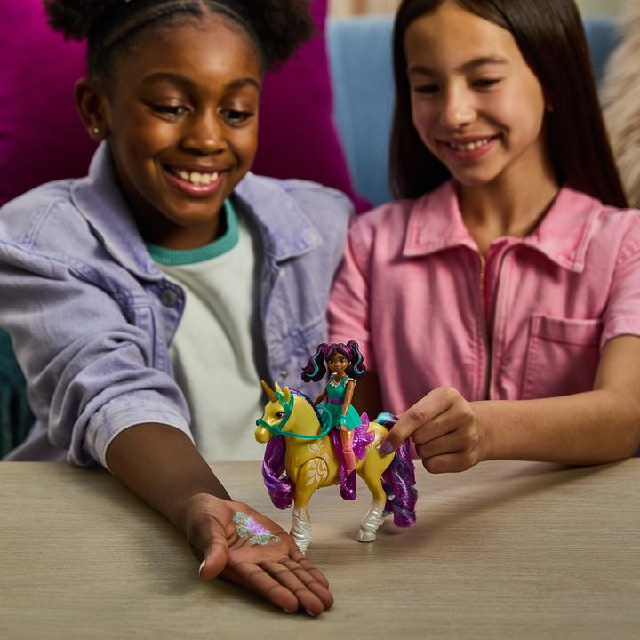 Actual product image Unicorn Academy Einhorn Academy Puppe Ava Und Einhorn Klinge Mit Licht