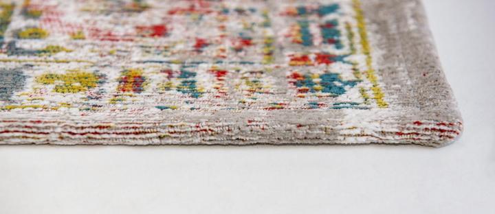 Actual product image Louis de Poortere Antiquarian Ushak (140 x 200 cm)