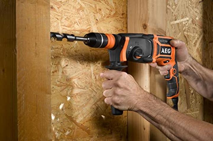 Actual product image AEG Combination hammer