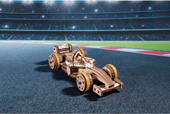 Actual product image Ugears Compact racer