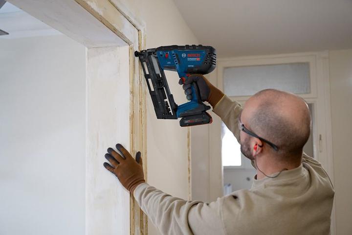 Image du produit Bosch Professional Cloueur à bois sans fil BOSC