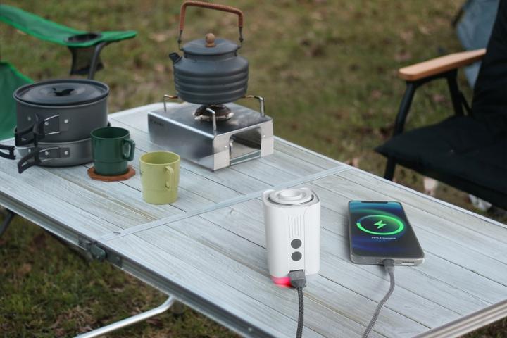 Productafbeelding Technaxx Mini oplaadbare luchtpomp met LED-lampje