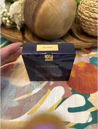 Immagine prodotto Estée Lauder Estee Lauder Double Wear Powder Foundation 3W1 Tawny Fresh (3W1 Fulvo Fresco)