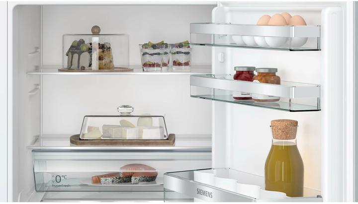 Actual product image Siemens SIEM Undercounter Refrigerator (134 l)