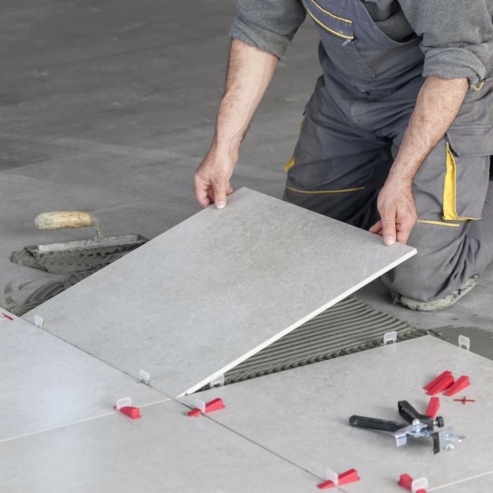 Actual product image XPOtool Tile Levelling System Set 800 Tile Wedges, 800 Pull Tabs 1.5mm, & Levelling Pliers