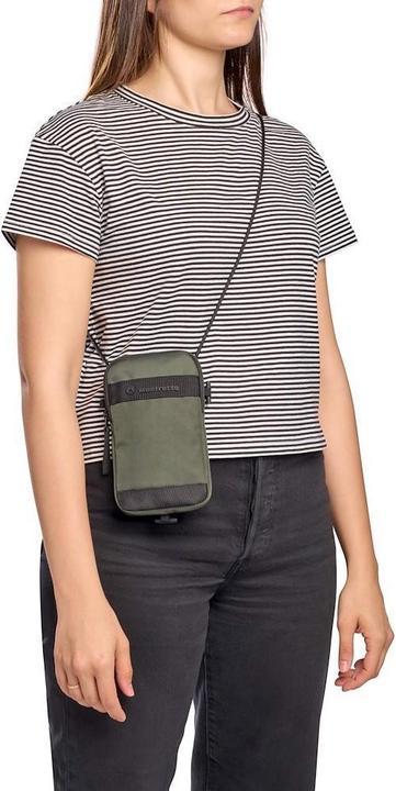 Actual product image Manfrotto Street Crossbody Pouch (Camera shoulder bag, 1 l)