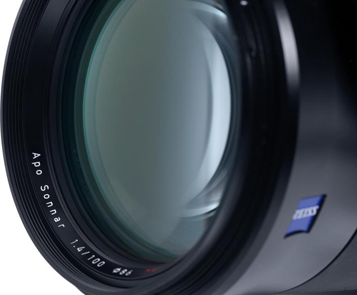 Image du produit Zeiss Otus T* 1.4 / 100 mm ZE, Canon EF Mount (Canon EF-M, Plein format)