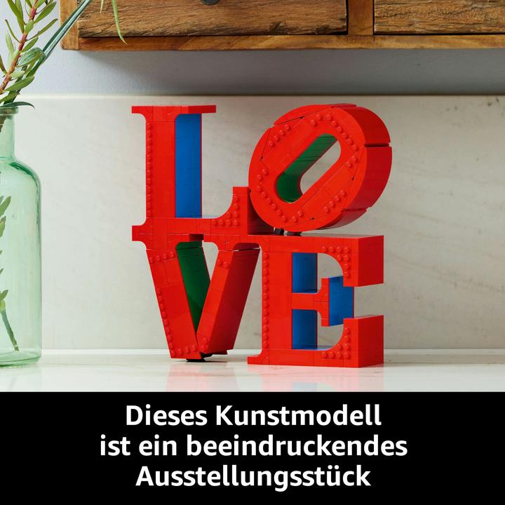 Actual product image LEGO Love (31214, LEGO Art)
