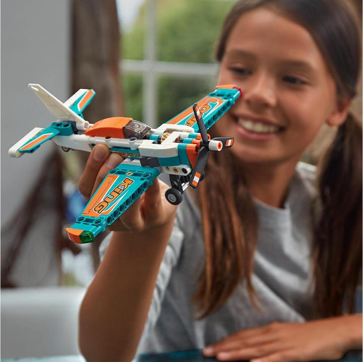 Produktbild LEGO Rennflugzeug (42117, LEGO Technic)