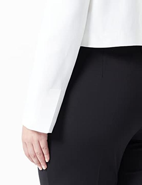 Actual product image Pinko Elegant Work Jacket with Double Row Crop (40)