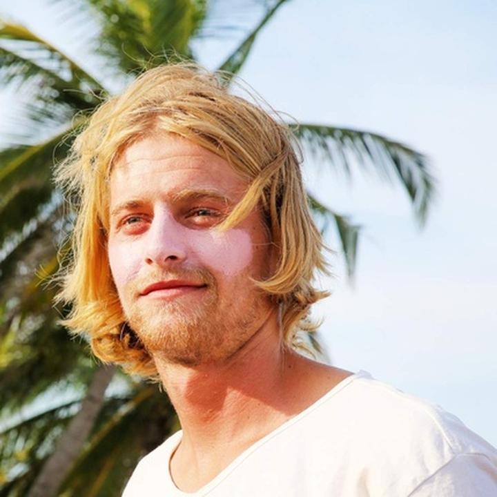 Immagine prodotto Suntribe Bio-Sonnenstift Retro Red (Crema solare viso, Stick solare, SPF 30, 33 ml, 1 g)