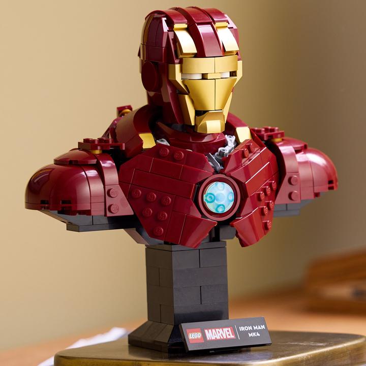 Actual product image LEGO Iron Man MK4 (76327, LEGO Marvel)
