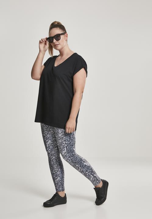 Produktbild Urban Classics Ladies Round V-Neck Extended Shoulder Tee (5XL)