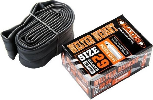 Actual product image Maxxis WelterWeight (Schrader (AV), 26", 48 mm)