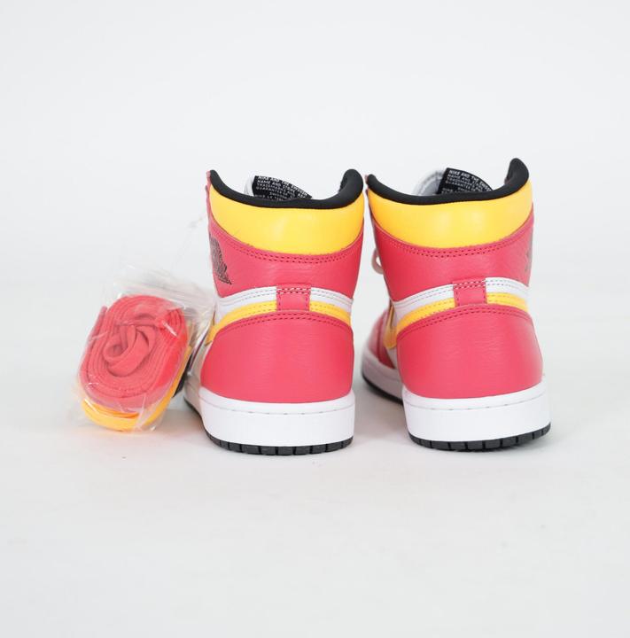 Image du produit Nike Chaussures Jordan 1 Retro High GS (41)