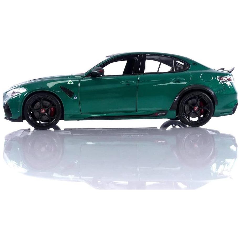 Thumbnail - Bburago 928814.004 bburago- Alfa Romeo Giulia GTA 20020 1:18 verde