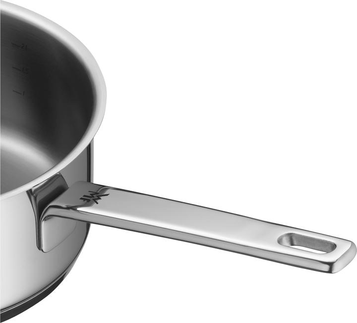Produktbild WMF Compact Cuisine Stielkasserolle mit Deckel, 20 cm (Stielkasserolle, Edelstahl, 20 x 14 cm)