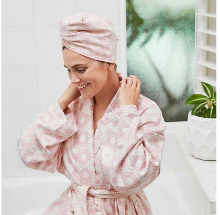 Actual product image Dock & Bay Bath Robe Waffle DIAMOND PINK (One size)