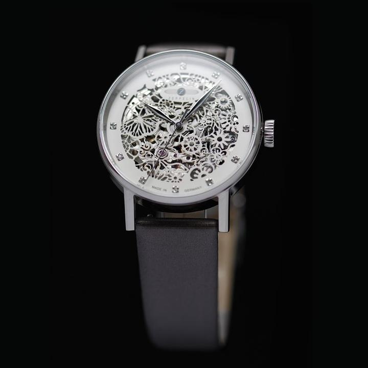 Produktbild Zeppelin Princess of the Sky (Analoguhr, 36 mm)