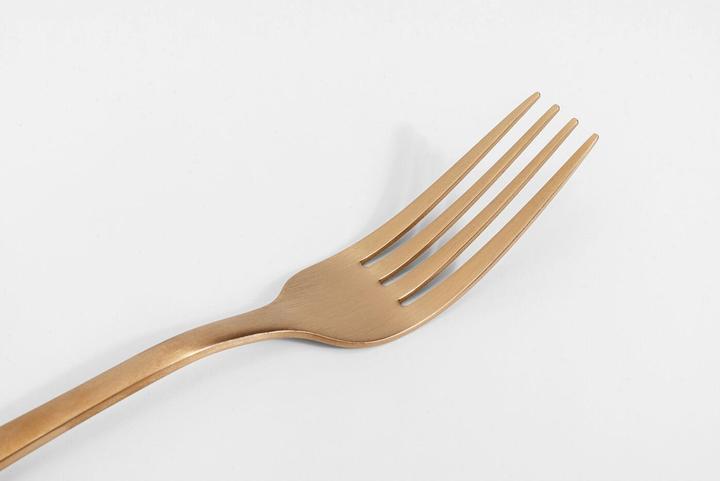 Actual product image Kare Design Besteck Cucina Kupfer Matt (16/tlg.) (16 pcs., Cutlery set)