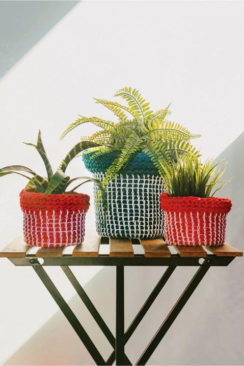 Actual product image DMC Manual Nova Vita No. 4, FR