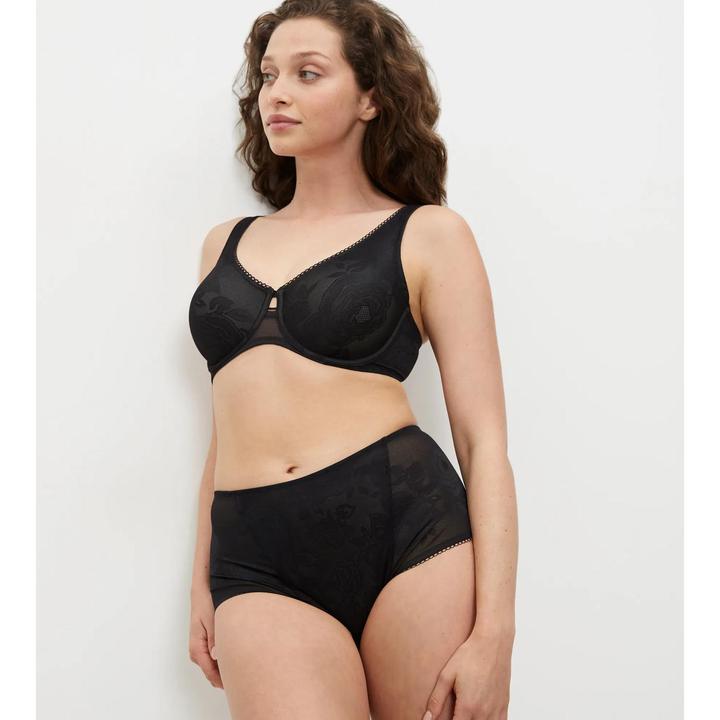 Actual product image Triumph Wild Rose Sensation underwired bra (Single pack, 70 E)