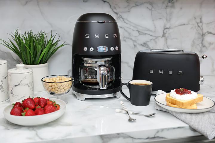Image du produit Smeg DCF02BLMEU